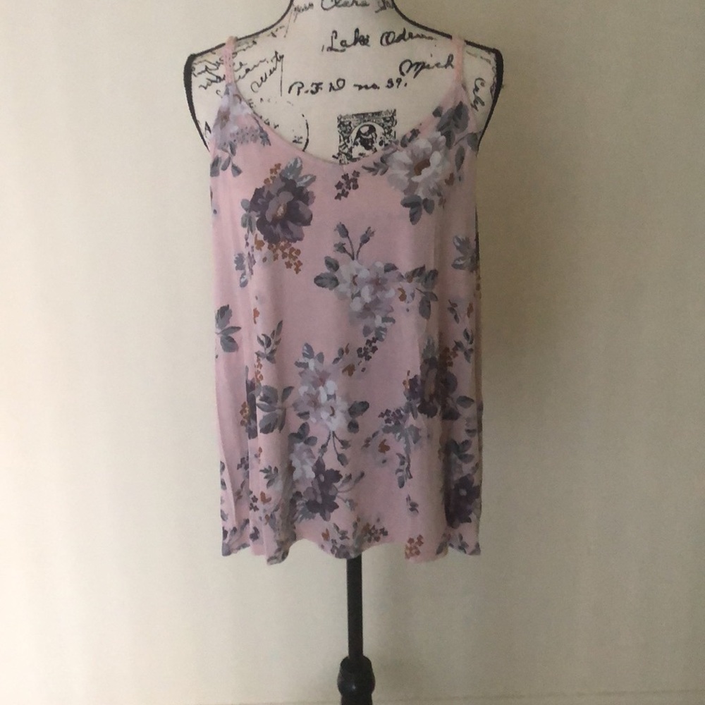 Torrid pink flowy floral tank top